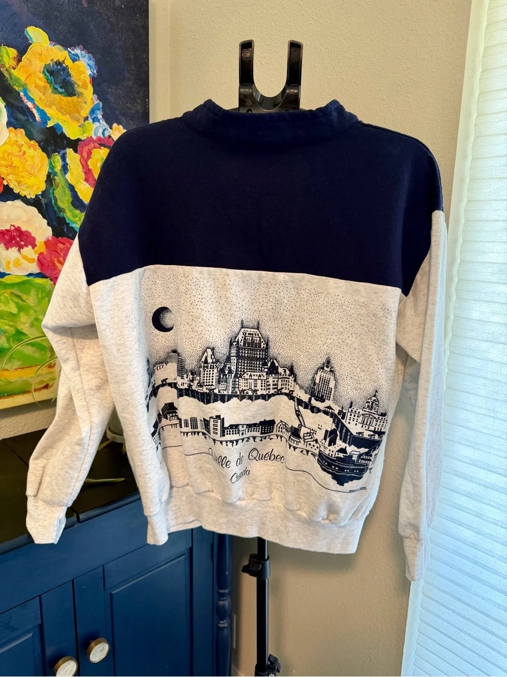 Vintage Ville de Québec Canada Quarter Zip Graphic Sweatshirt